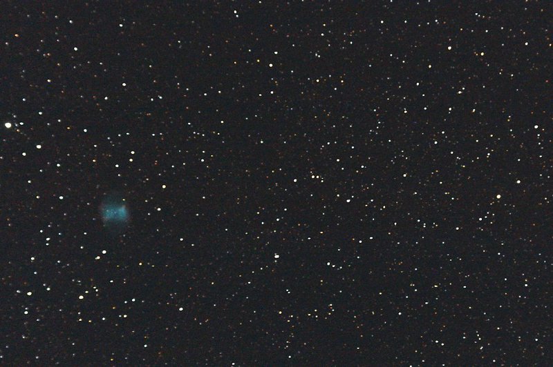 Планетарная туманность М 27 &ldquo;Гантель&rdquo; в созвездии Лисички